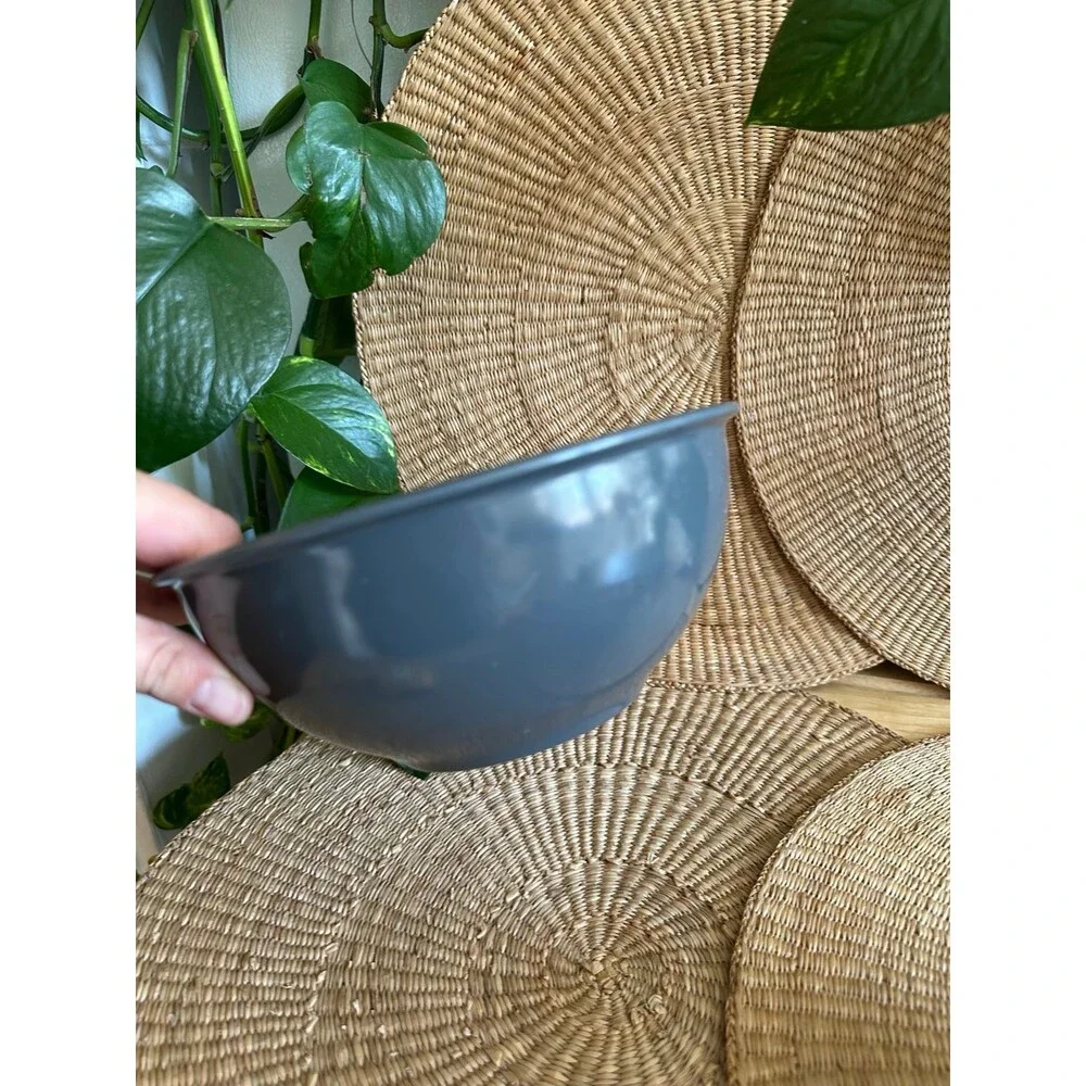 Food Network blue cooking bowl